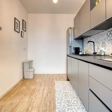 Caseospitali - Casa Francesca, Modernissimo Trilocale Per 6 아파트 *
